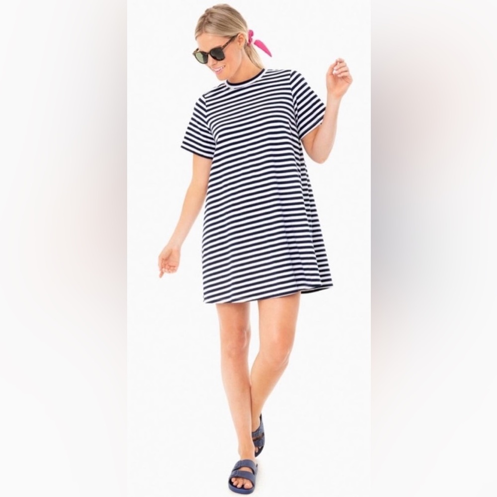 Pomander Place. Navy & White Striped Tee Dress. S.